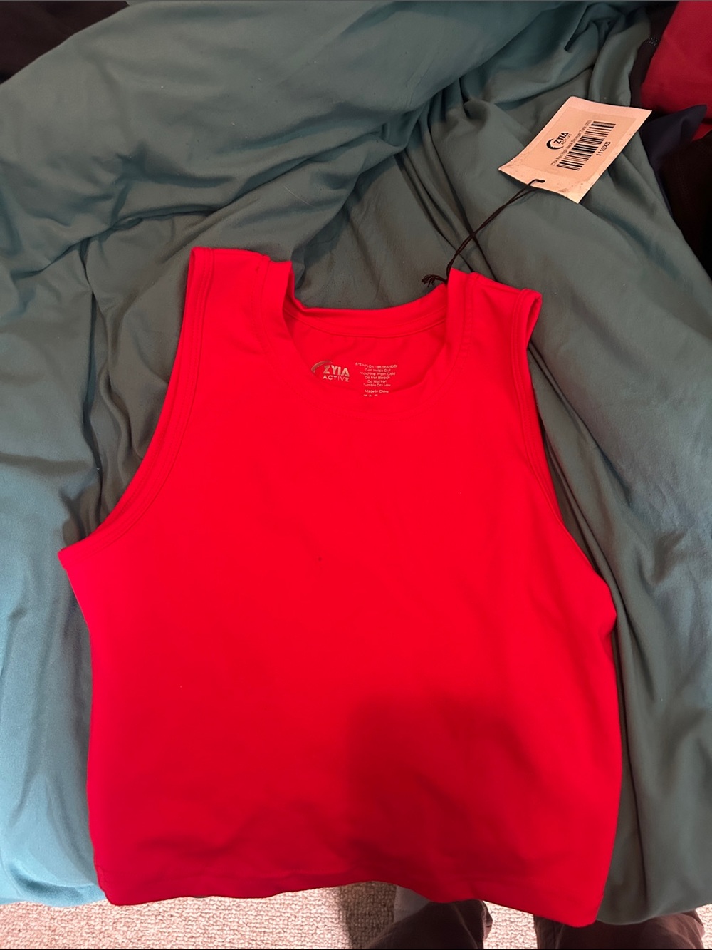Zyia active red high neck stronger tank (xs)